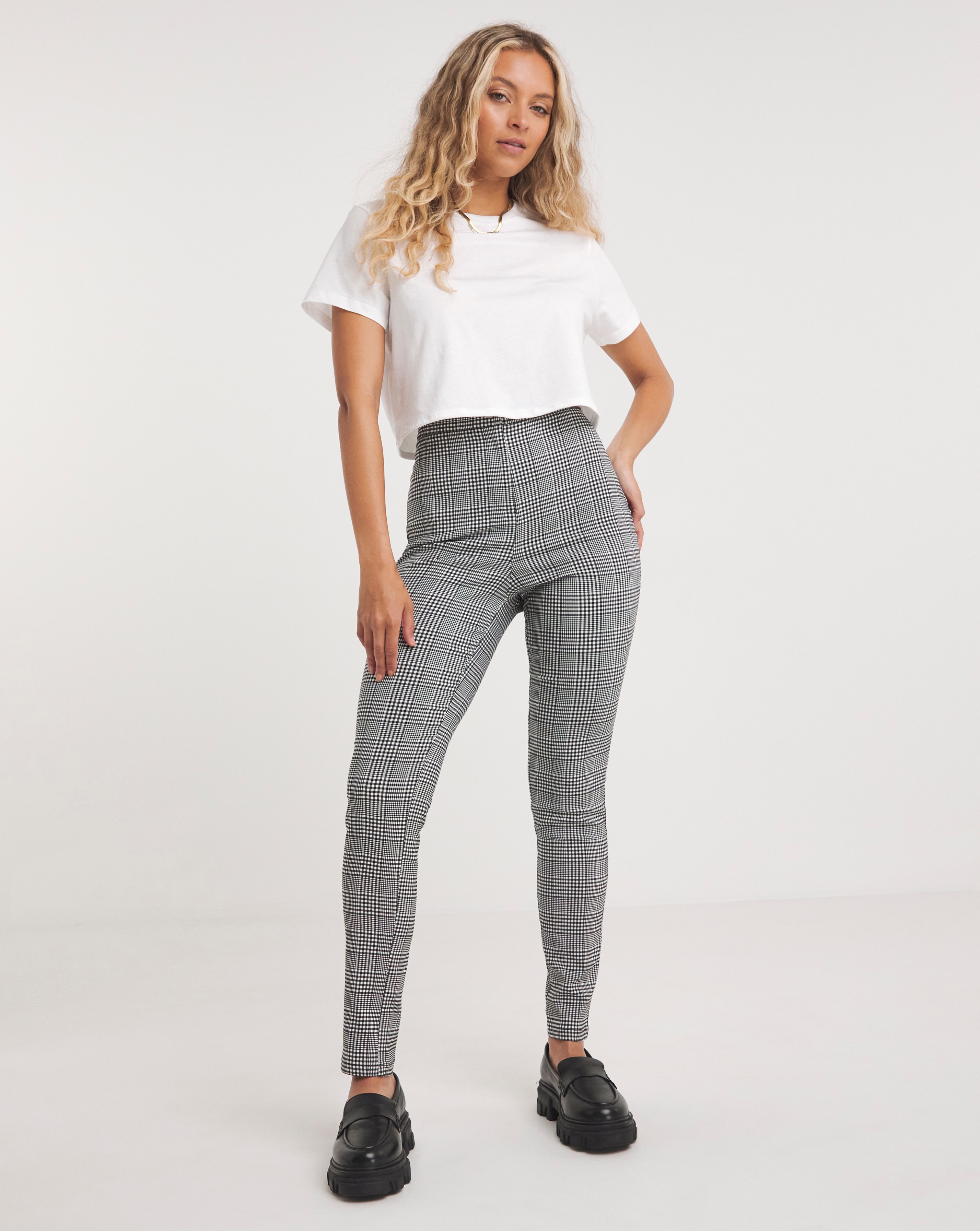 High Waisted Skinny Trousers in Stretch