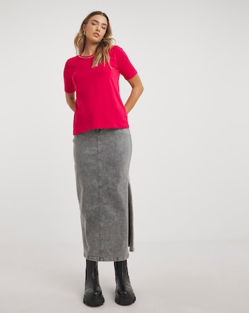 Magenta Diamante Trim Tee