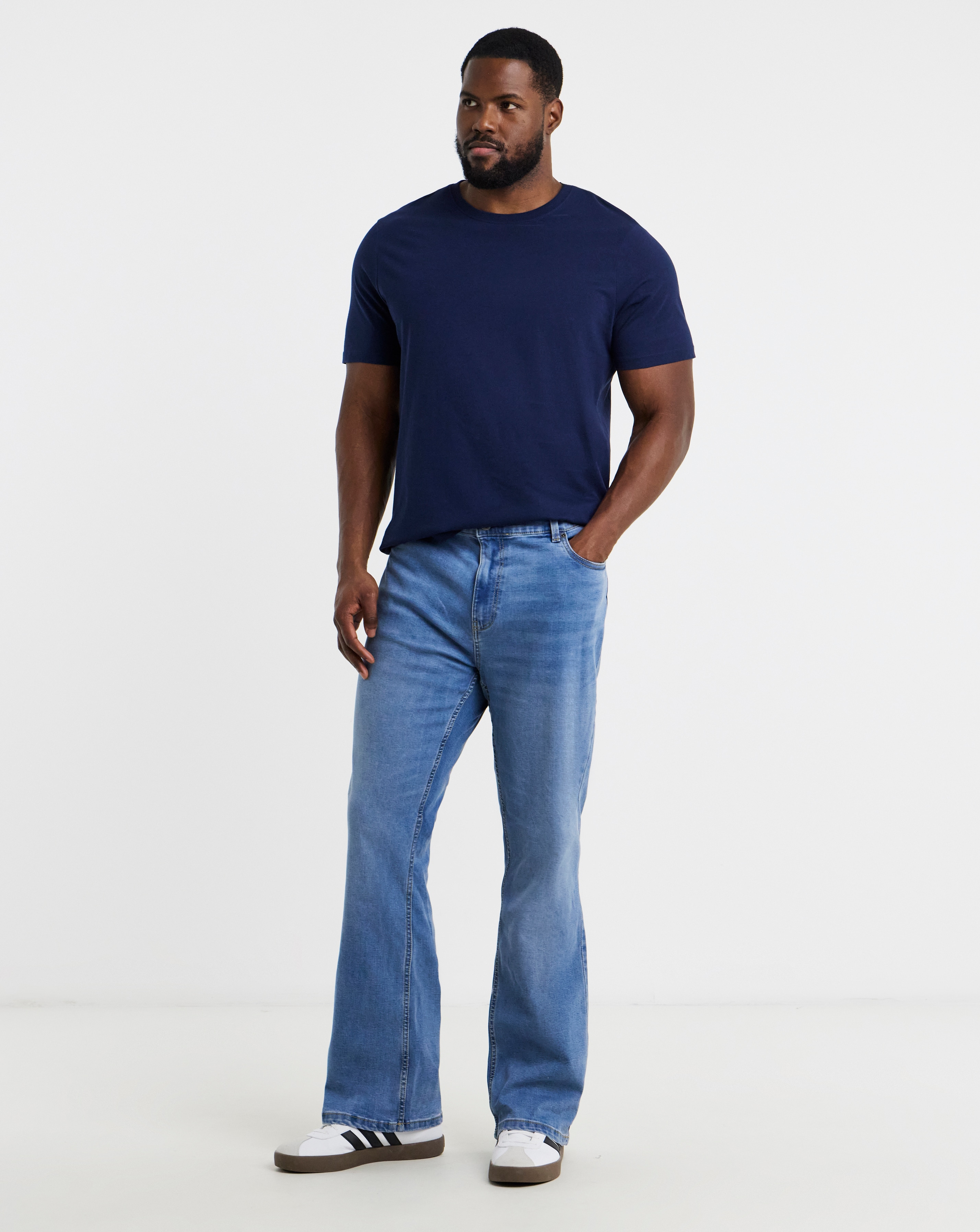 Bootcut Fit Stretch Jeans Lgt Stonewash