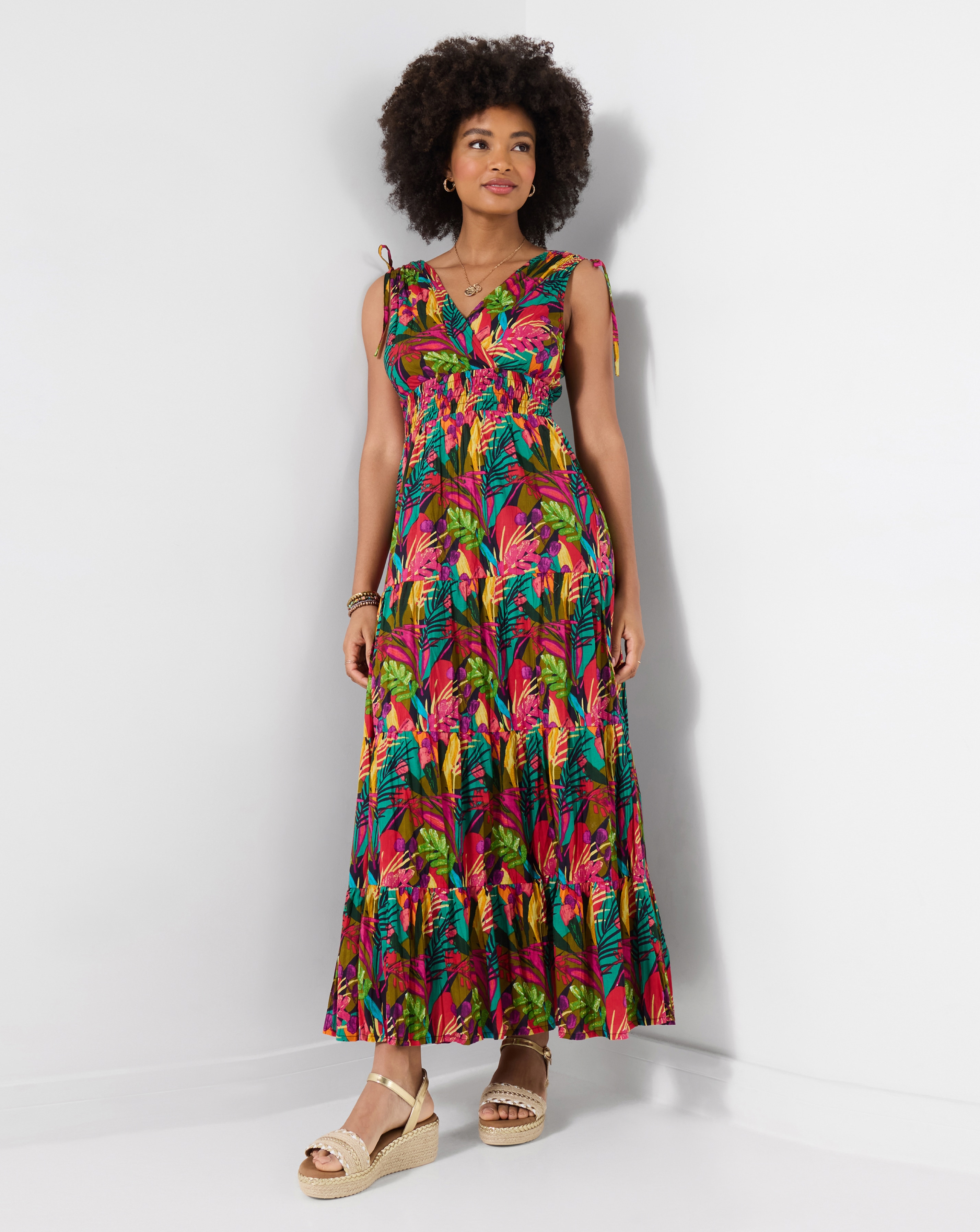 New In - Kiana Printed Maxi Dress Petite