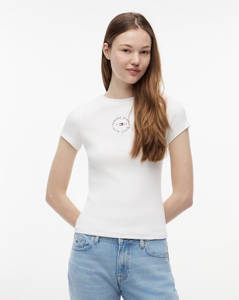 TOMMY JEANS SLIM LOGO RIB TEE