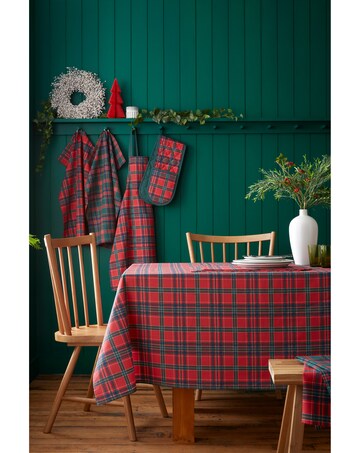 Catherine Lansfield Christmas Tartan Check Cotton Table Cloth