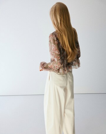 Mango Blouse Curry