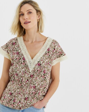 Bubble Hem Lace Trim Top