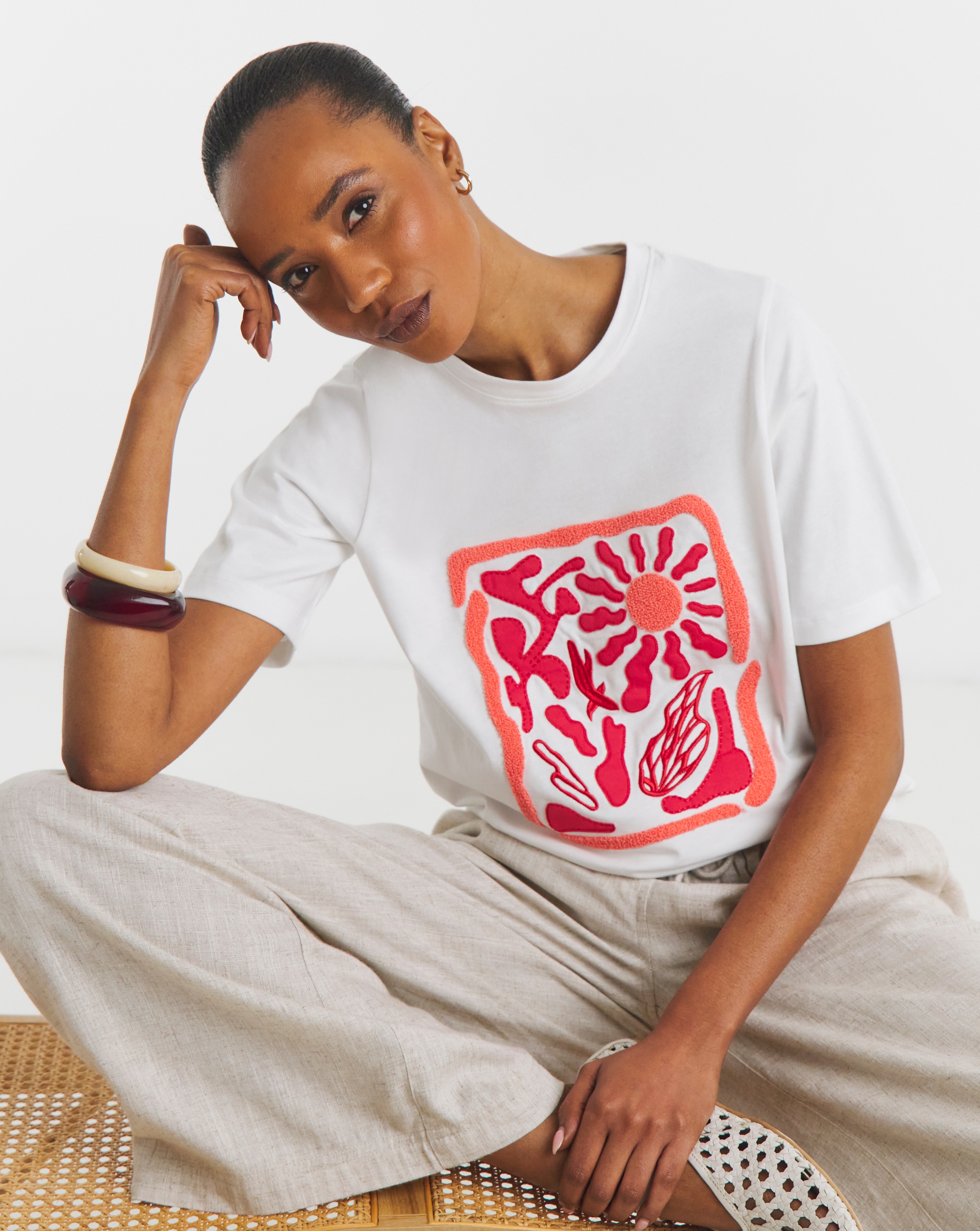New In - Applique Sun T-Shirt