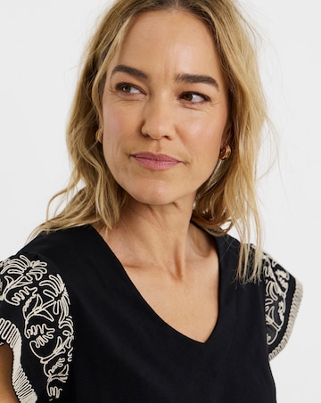 V-Neck Embroidered Sleeve T-Shirt