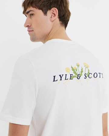 Lyle & Scott Dandelion Script Graphic T-shirt