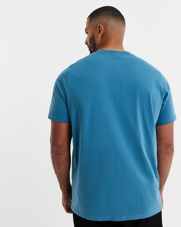 Levi's Short Sleeve Mountain Graphic T-Shirt - Blue