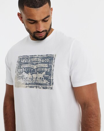 Levi's Short Sleeve Graphic T-Shirt - White