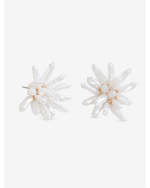 Mood Statement Pearl Floral Earrings