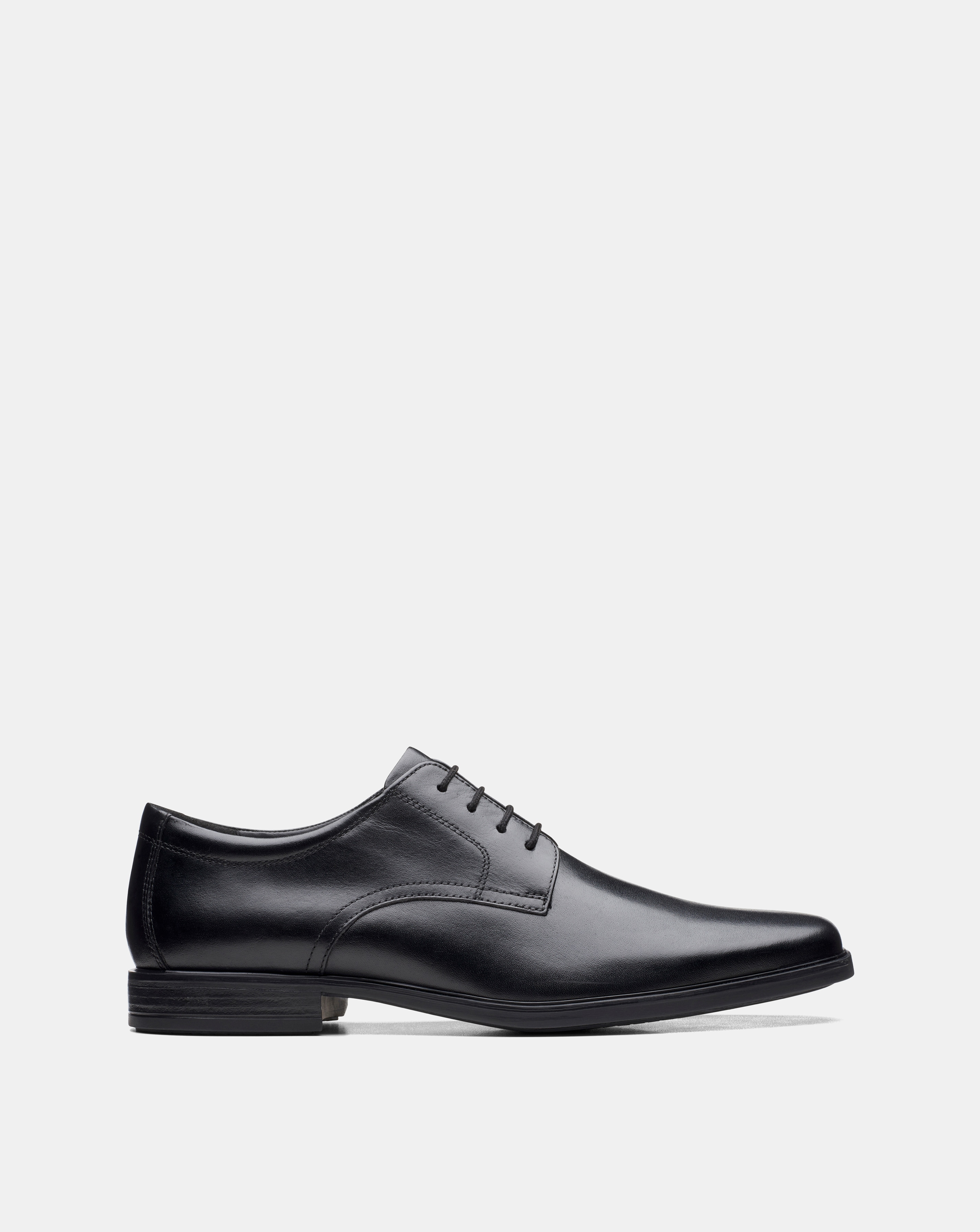 Clarks Howard Walk Leather Shoe - Black