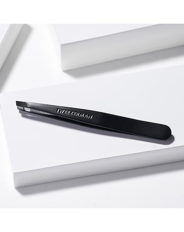 Tweezerman Black Matte Slant Tweezer