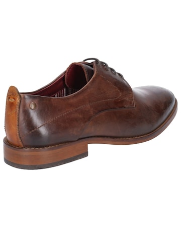 Base London Script Washed Shoe