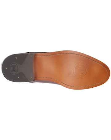 Base London Script Washed Shoe