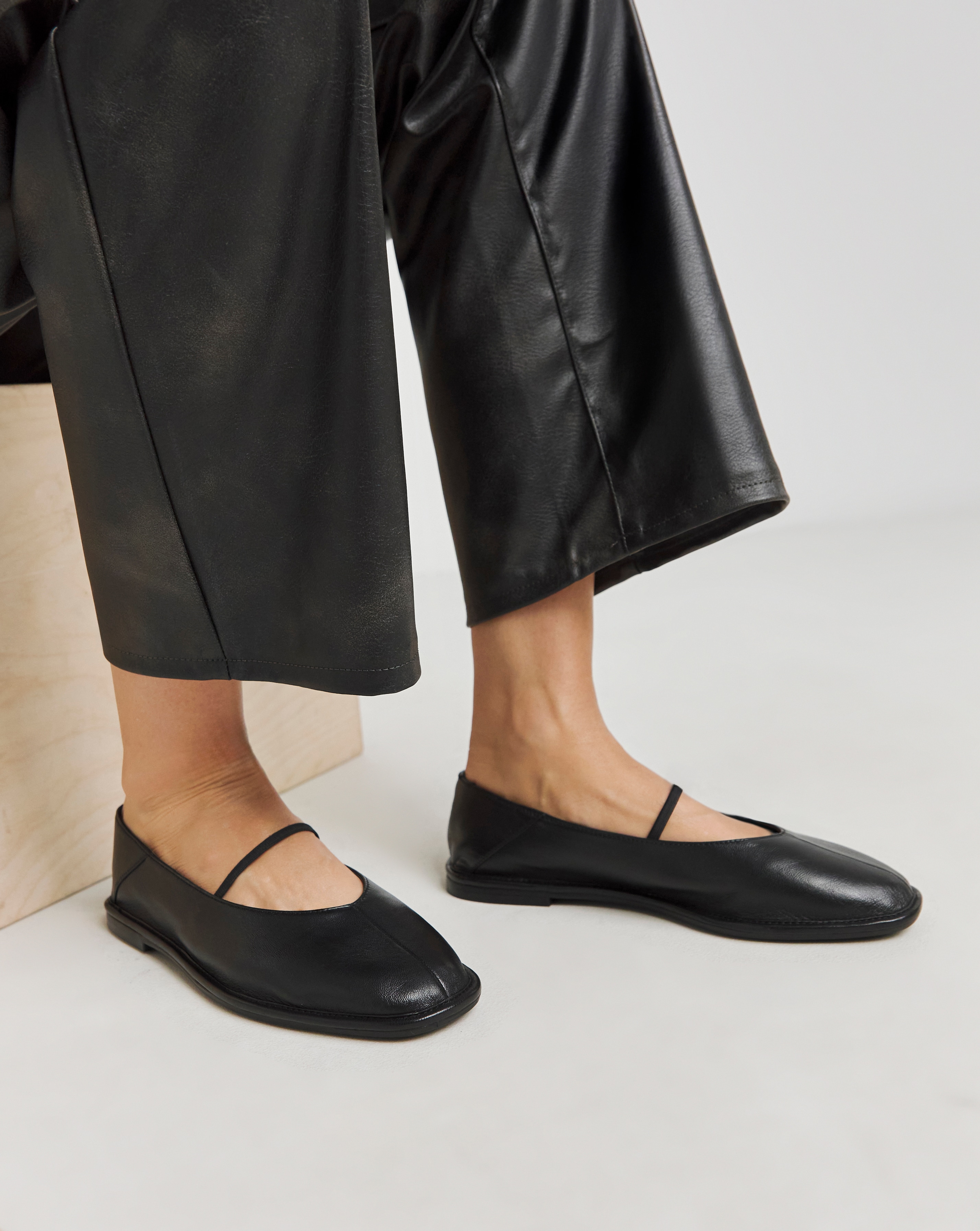 Soft Flat Mary Jane Wide Fit