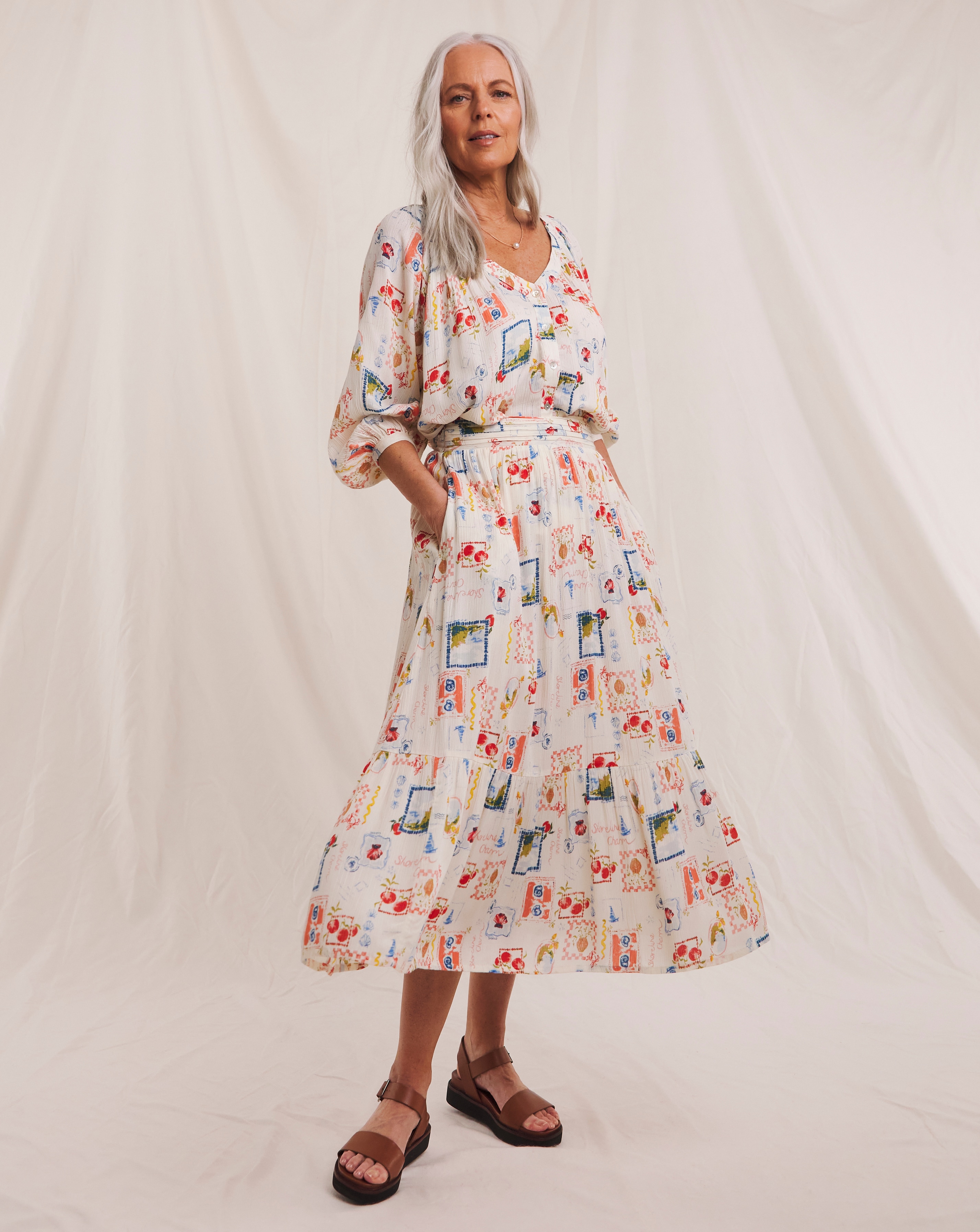 Julipa Postcard Print Crinkle Midi Skirt