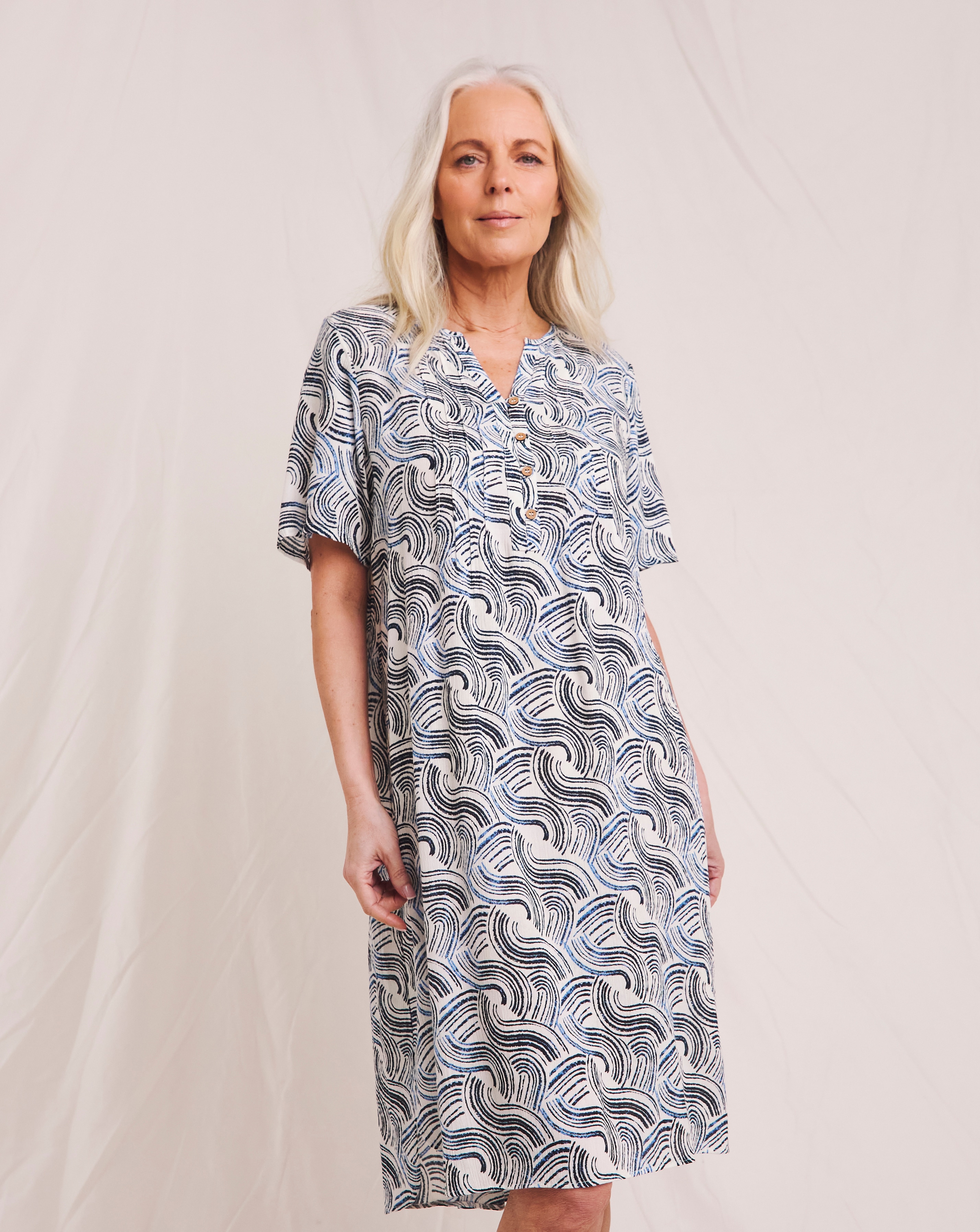 Julipa Printed Crinkle Shift Dress