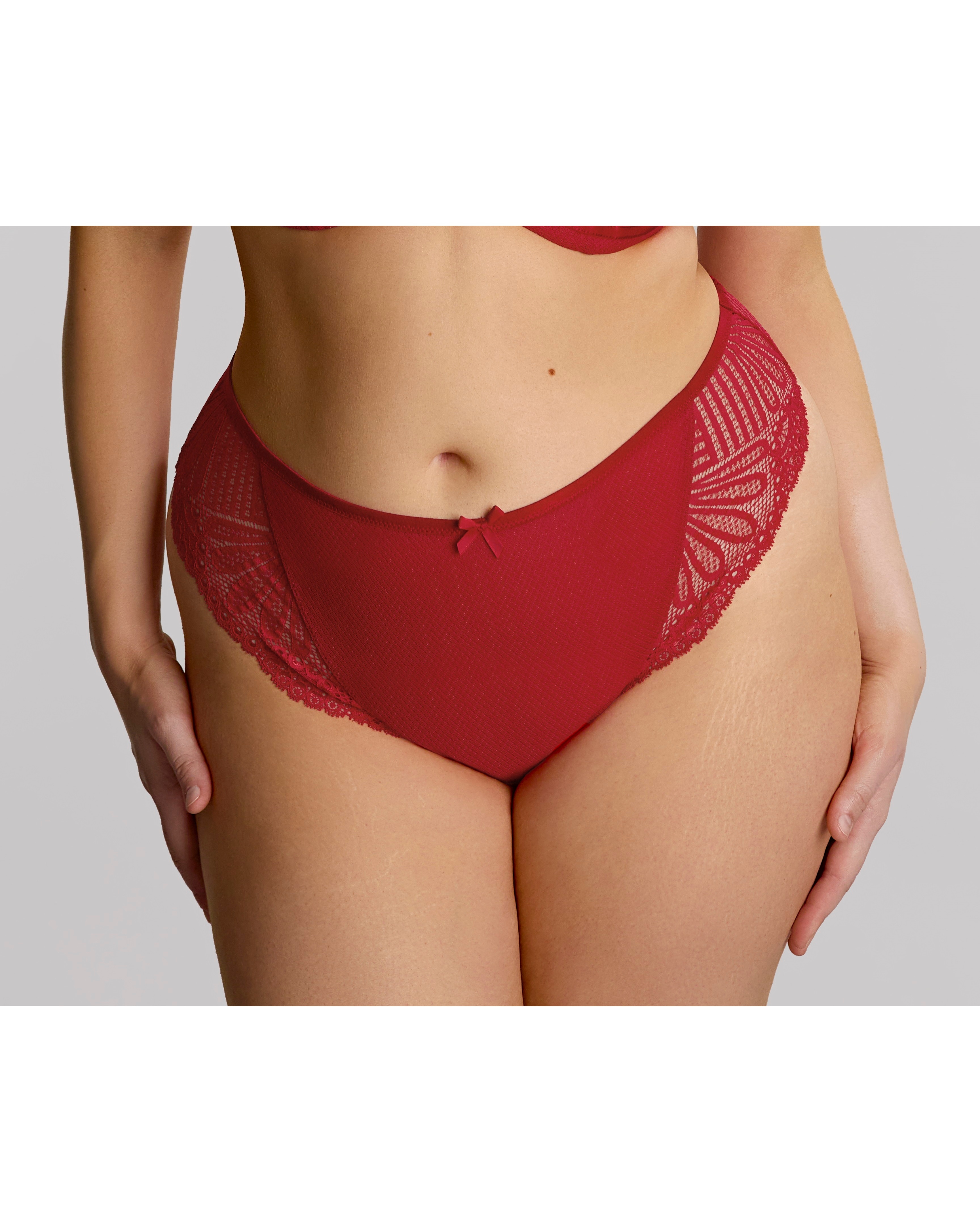 Sculptresse Entice Brazilian