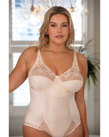Charnos Superfit Full Cup Bodyshaper