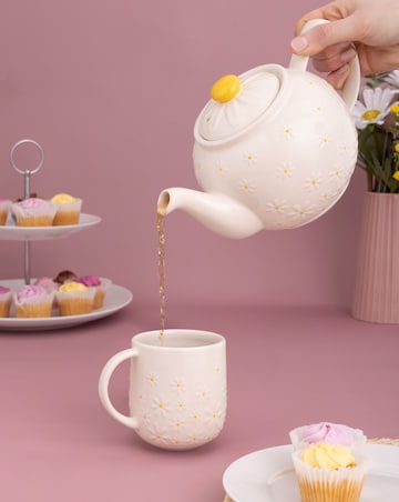 Price & Kensington Daisy Set of 4 Mugs