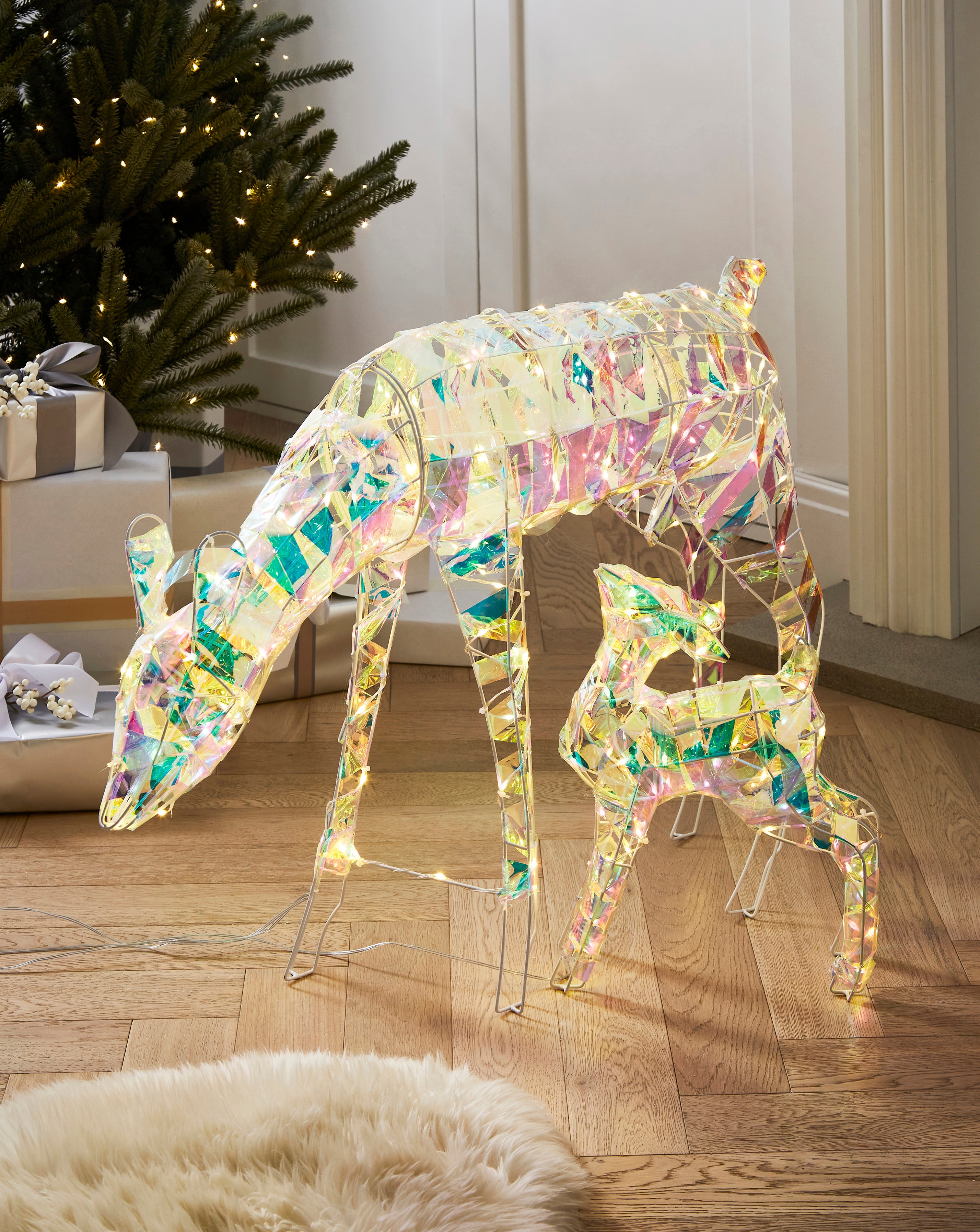 Iridescent Light Up Reindeer Set