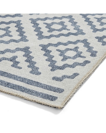 Think Rugs Coral Geometric Rug