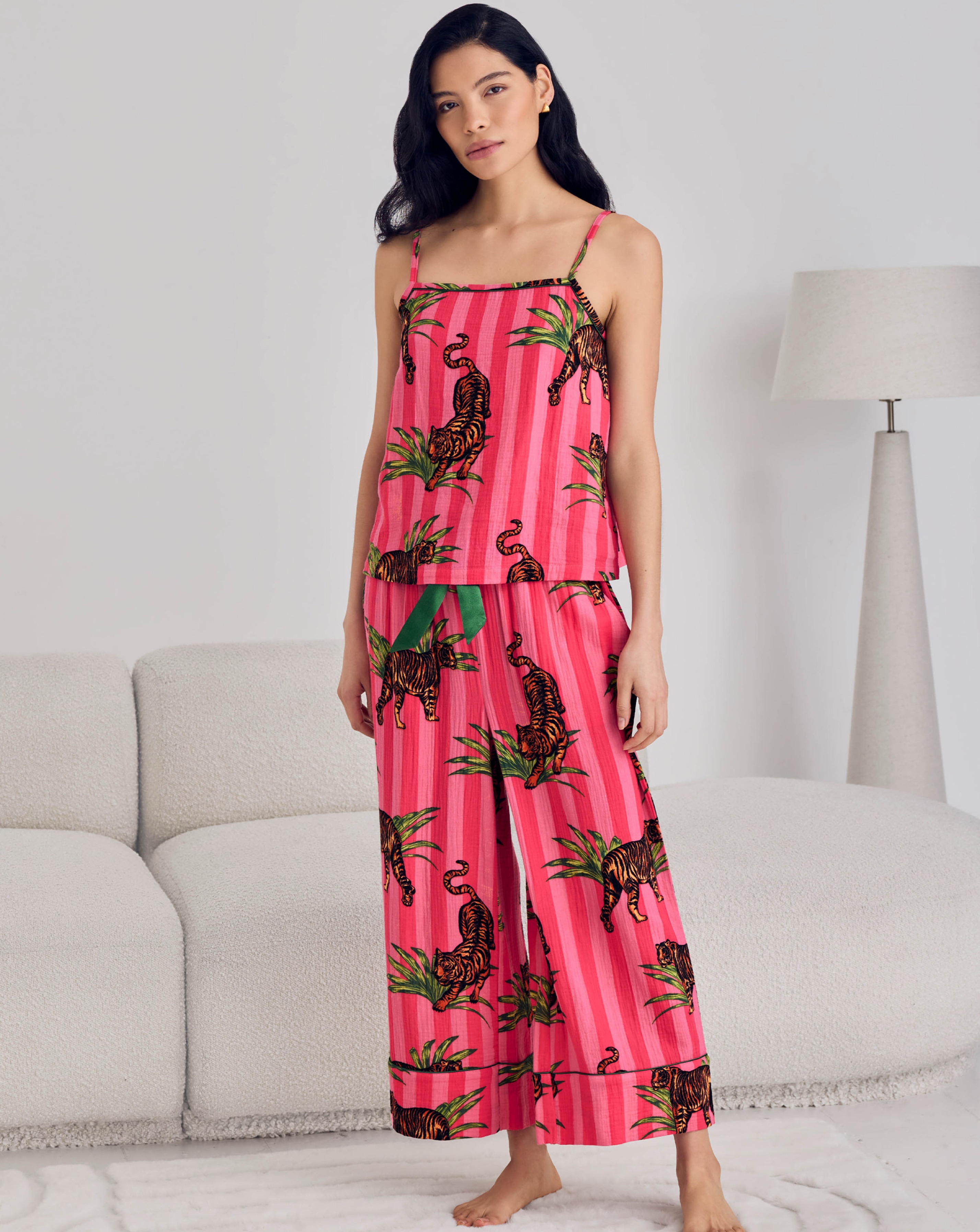 Chelsea Peers Cami and Capri Pant