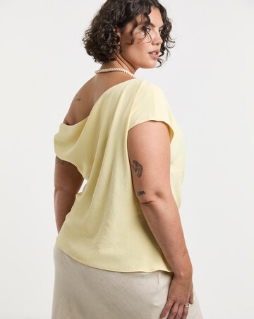 Simply Be Buttercream Ruched Detail Top