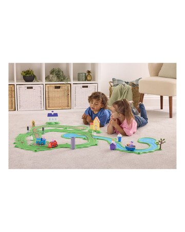 Peppa Pig Whizz Around Great Big World Set