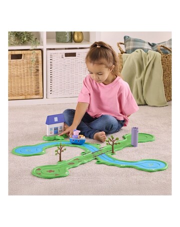 Peppa Pig Whizz Around Bobbing Along Boat Set