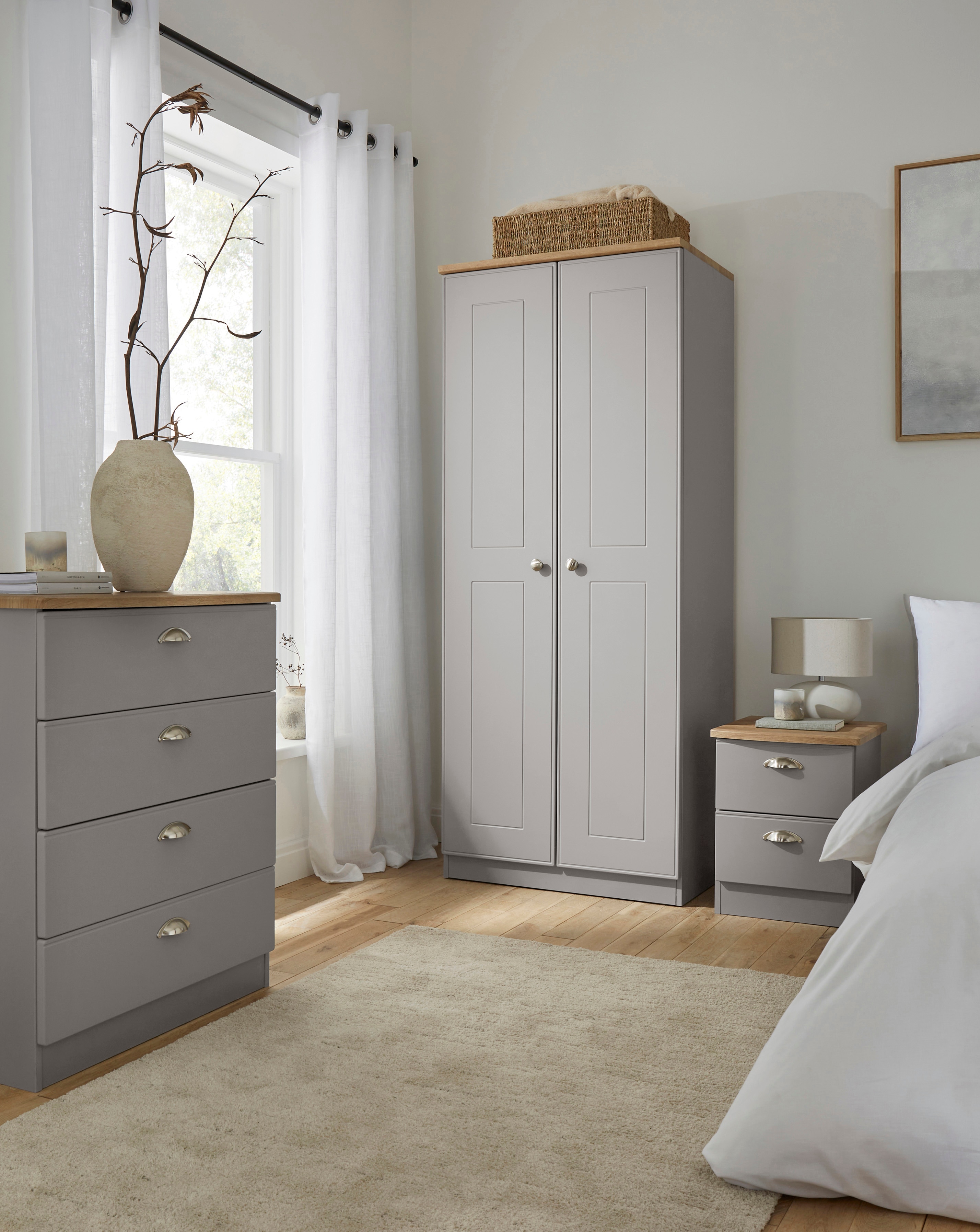 Brooke 4 Piece Package