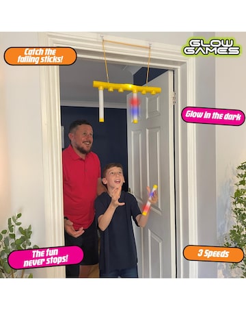 Glow Games Light-Up Speed Strike