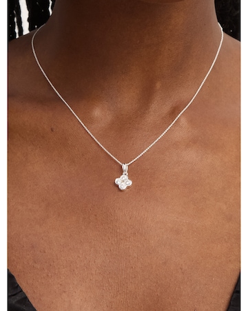 Simply Silver Sterling Silver 925 Cubic Zirconia Clover Pendant - Gift Pouch