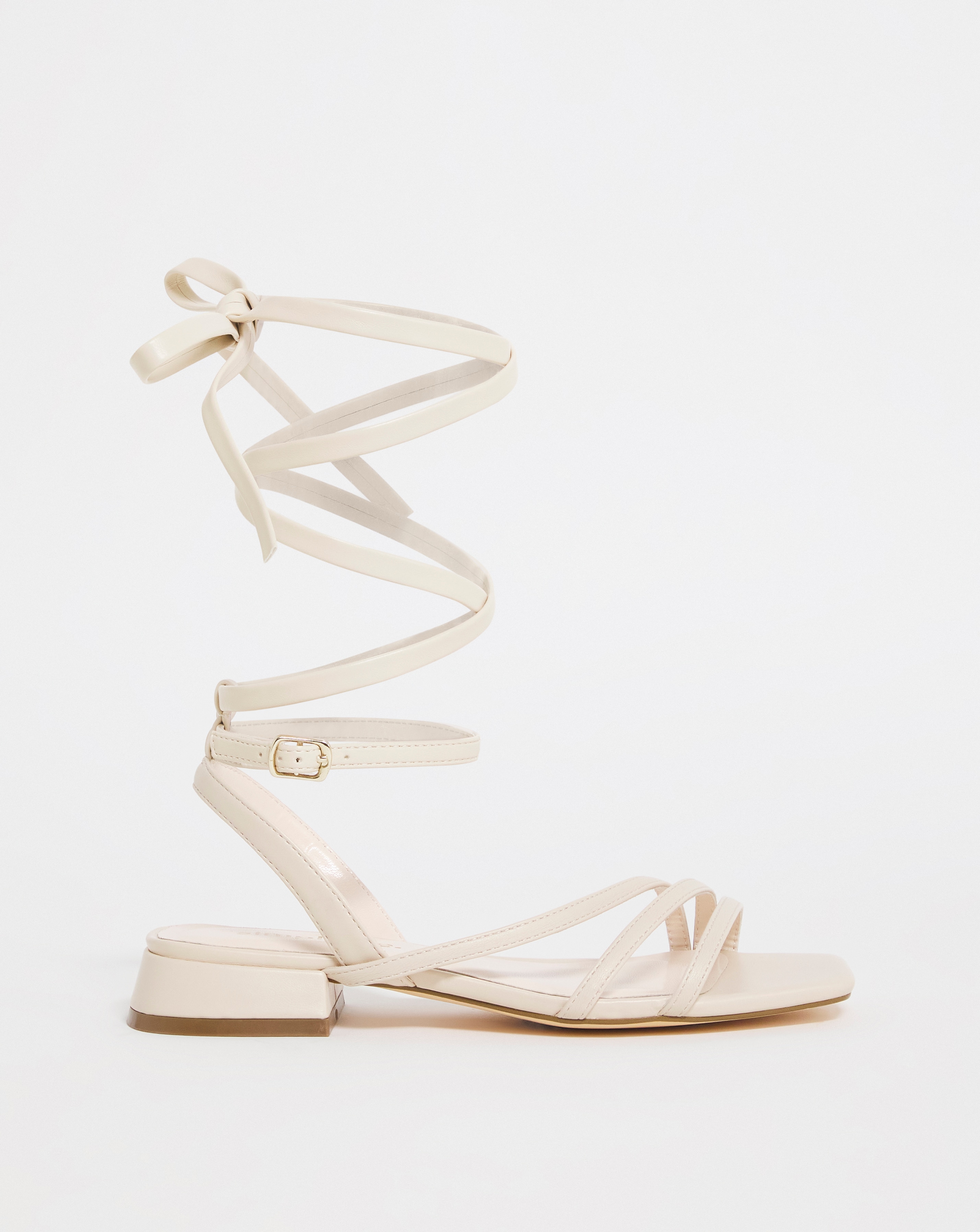 Strappy Flat Sandals Ex Wide