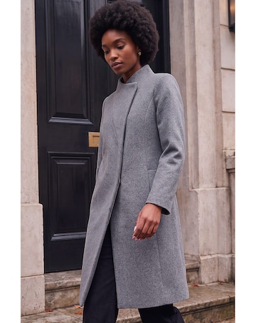 Roman Funnel Neck Pocket Detail Coat