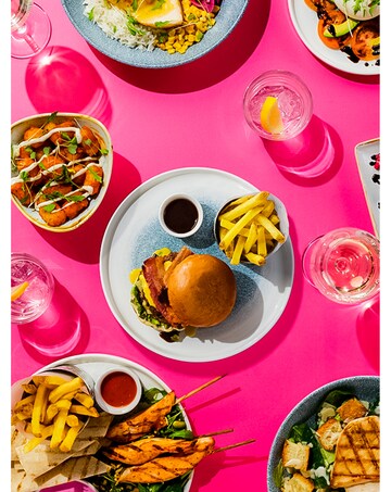 Activity Superstore Couples Dinner Date at Slug & Lettuce