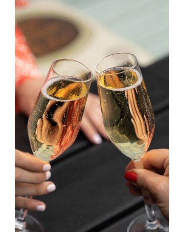 Raymond Blanc's Pubs 3 Course Meal & Prosecco for 2 E-Voucher - 35 Locations