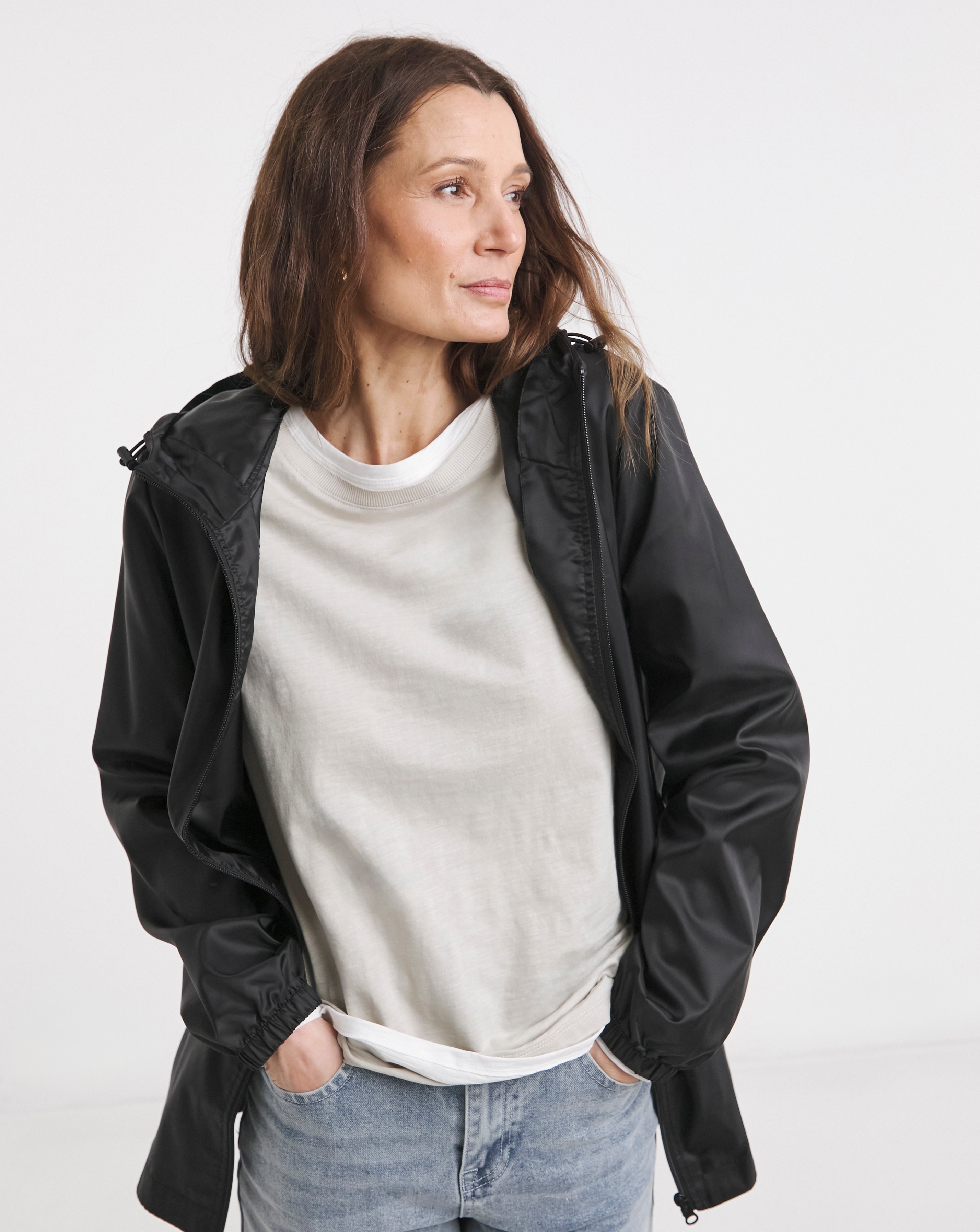 Black Short Pac A Mac