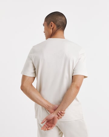 PUMA Essentials Elevated T-Shirt