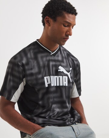 PUMA Essentials Block Relaxed Football Jersey