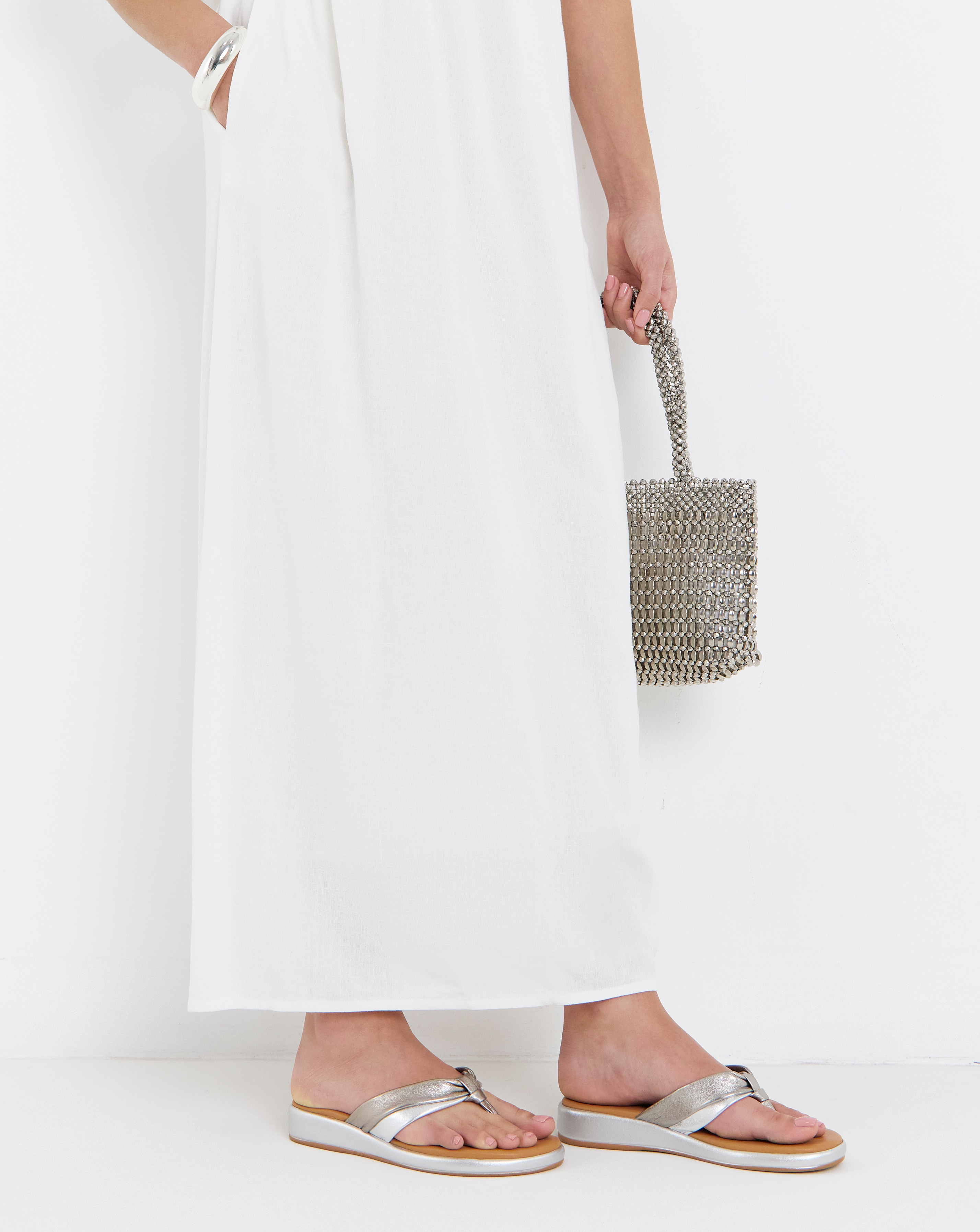 Toe Post Low Wedge Sandal Ex Wide