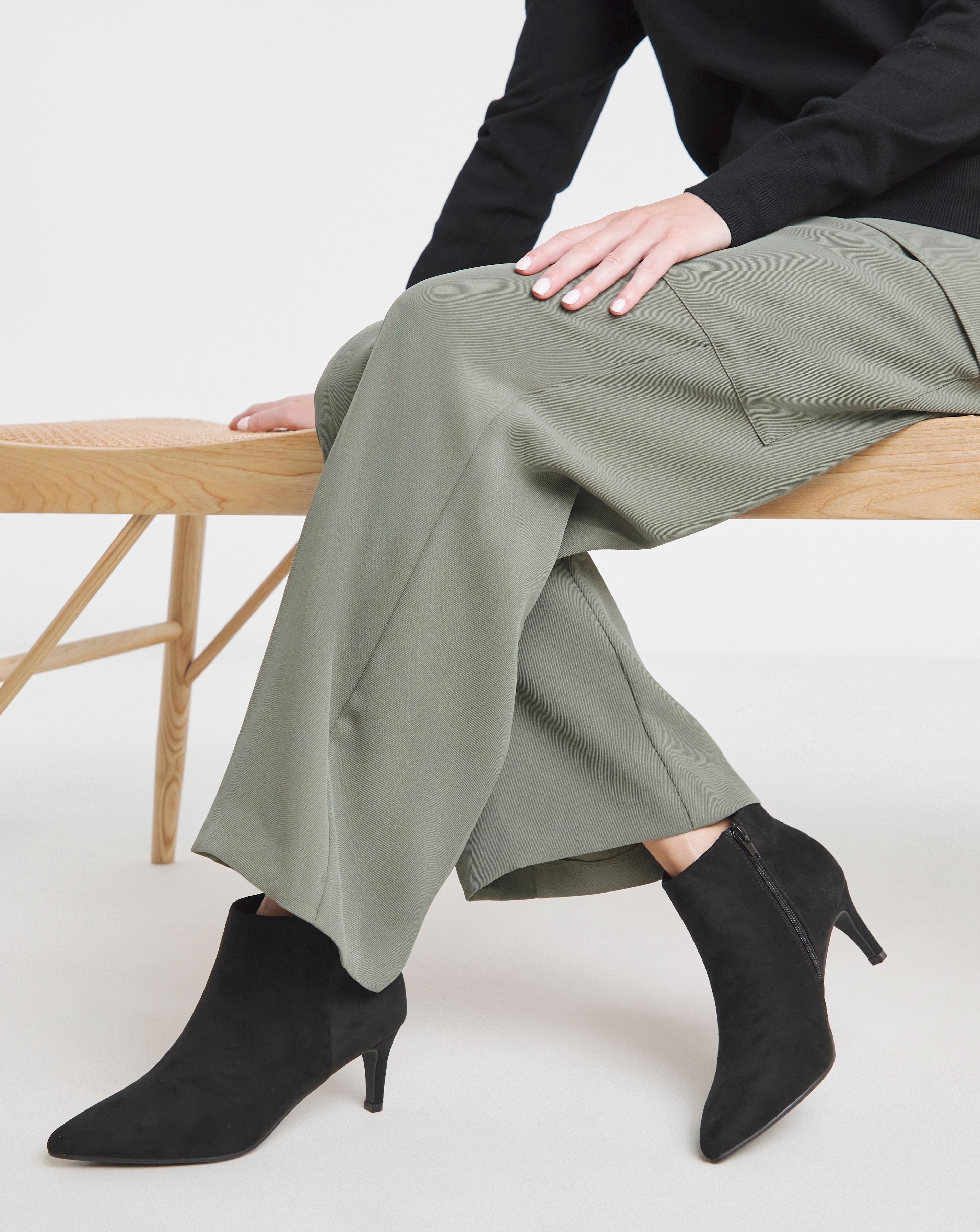 Kitten Heel Pointed Toe Ankle Boot EEE