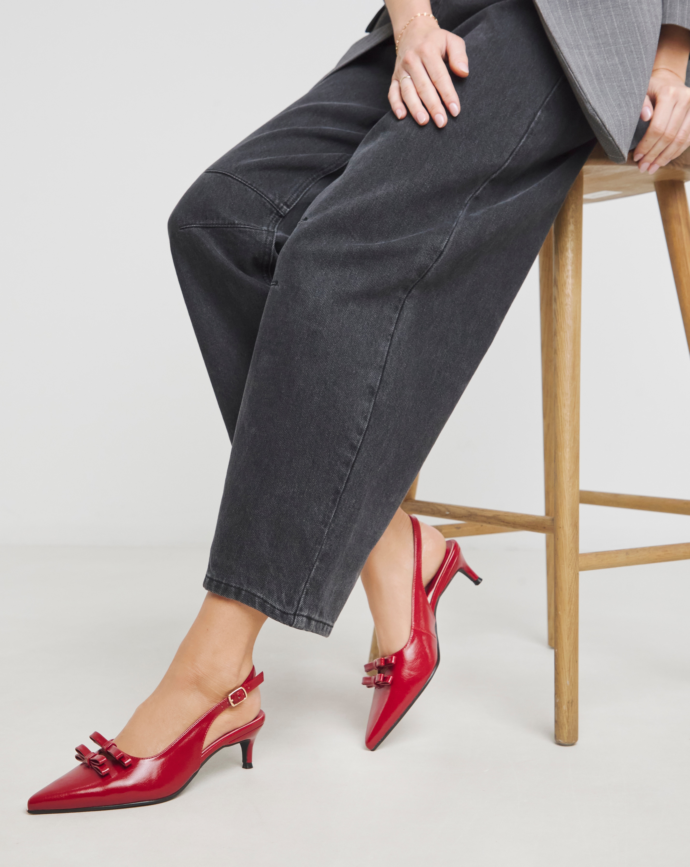 Kitten Heel Slingback With Bow Wide