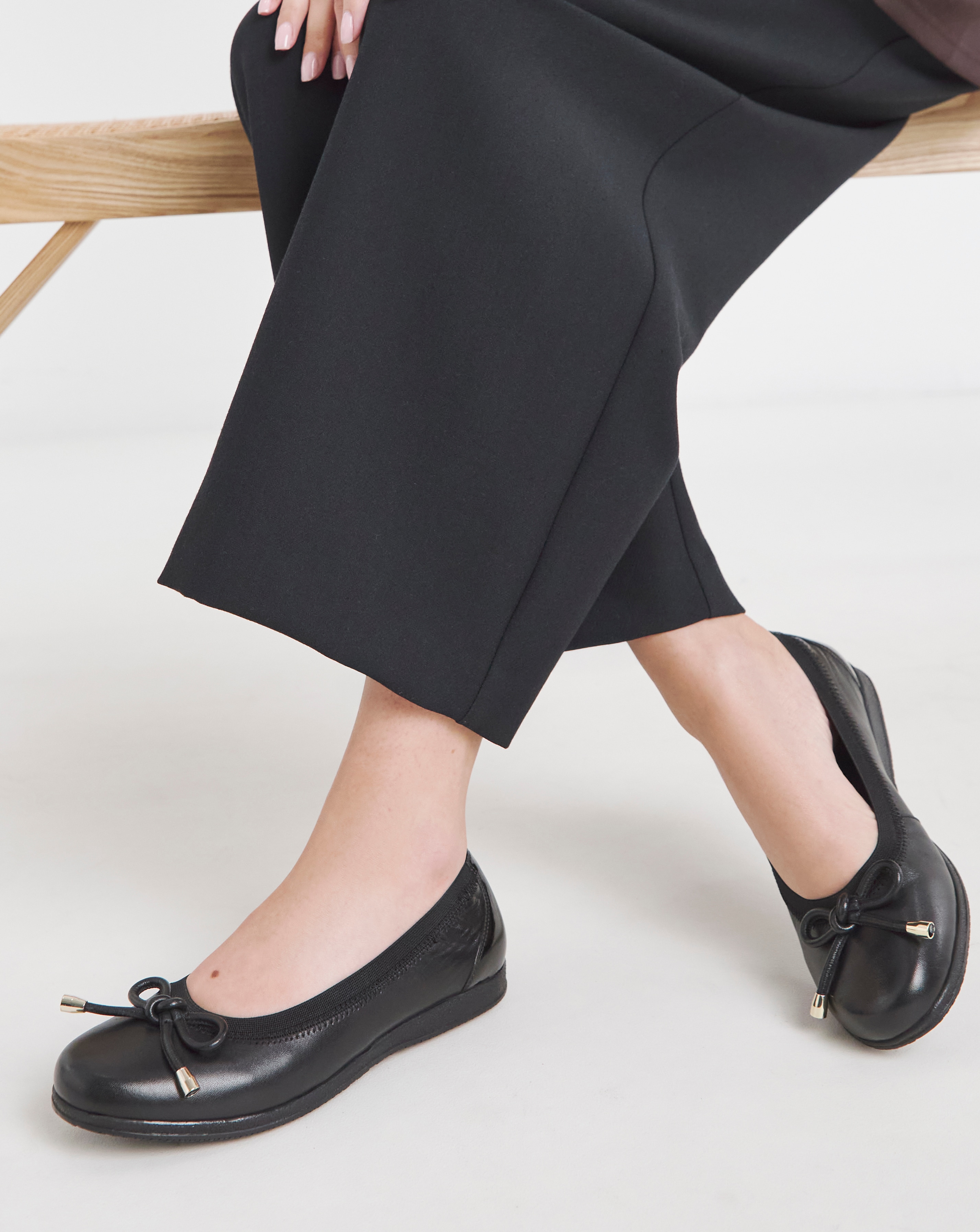 Elasticated Ballerina with Bow Wide