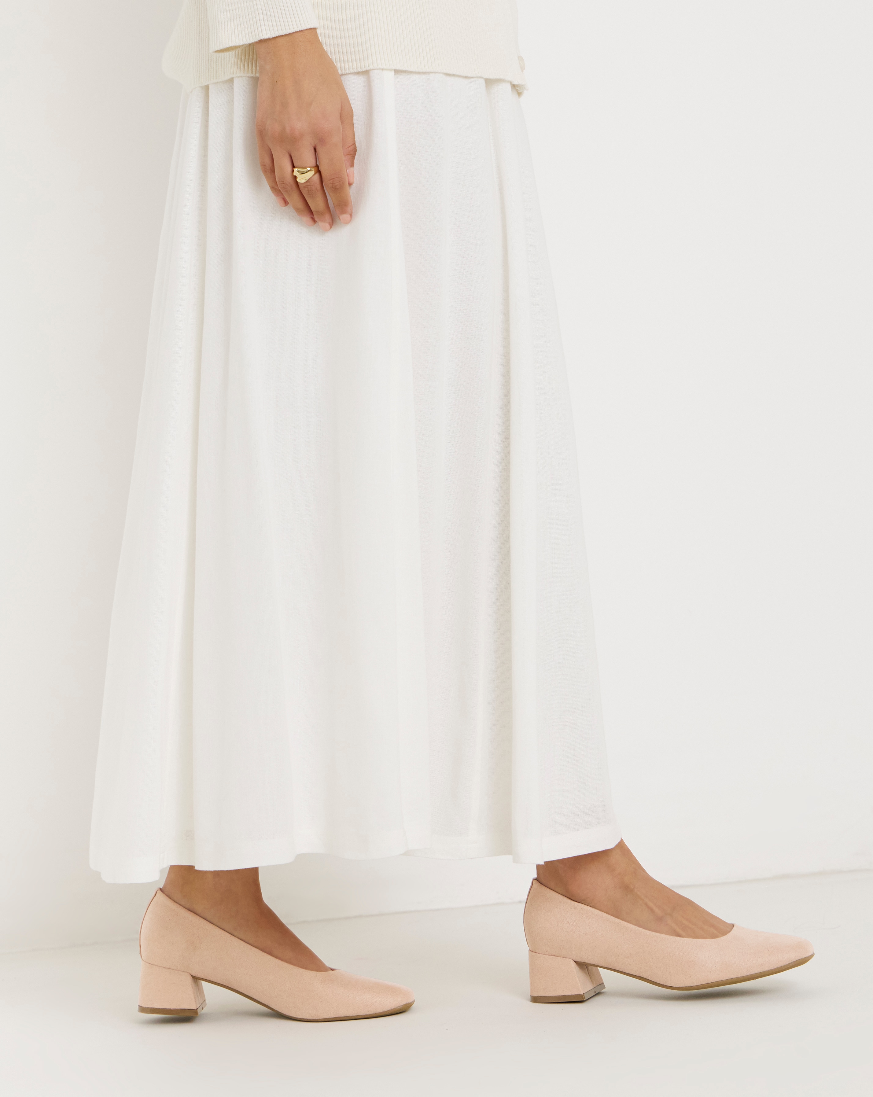 New In - Low Block Heel Court Shoes Ex Wide