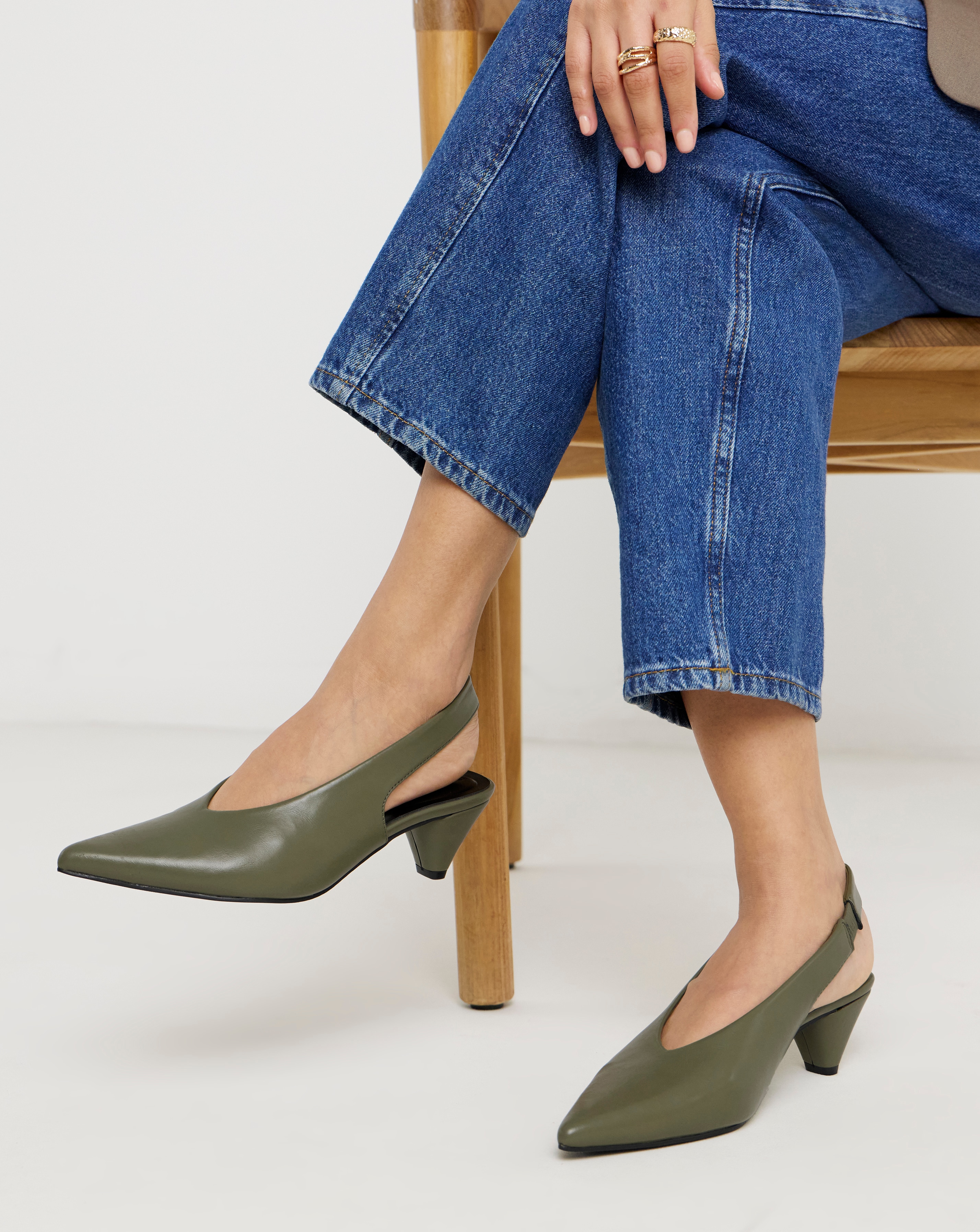New In - Slingback Pointed Toe Heels Wide