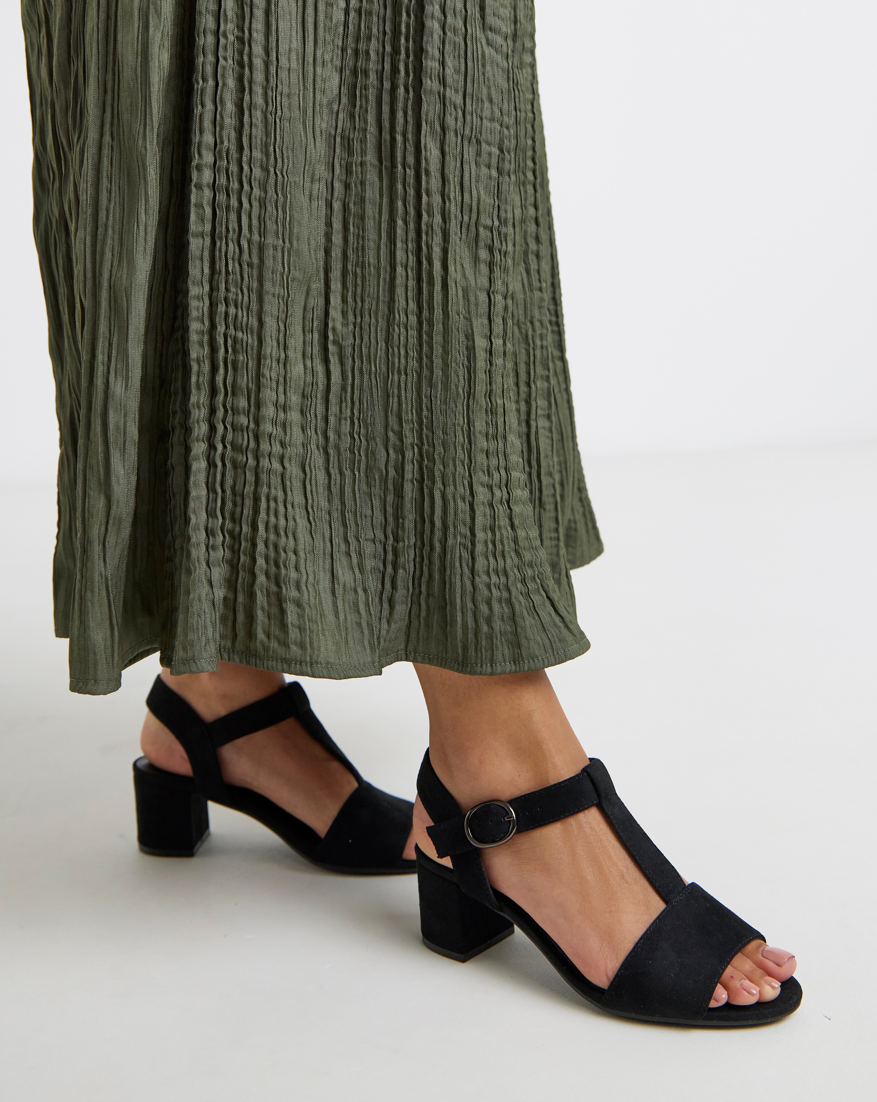 New In - Round Toe Caged Heels Extra Wide
