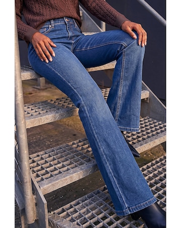 Roman Petite Bootcut Stretch Jeans