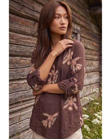 Roman Embroidered Floral V-Neck Top