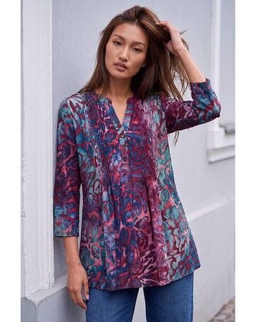 Roman Textured Burnout Print Shirt